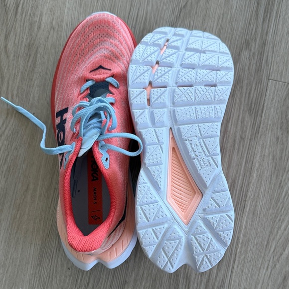 Hoka Women’s Mach 5 Brand New - Picture 3 of 3